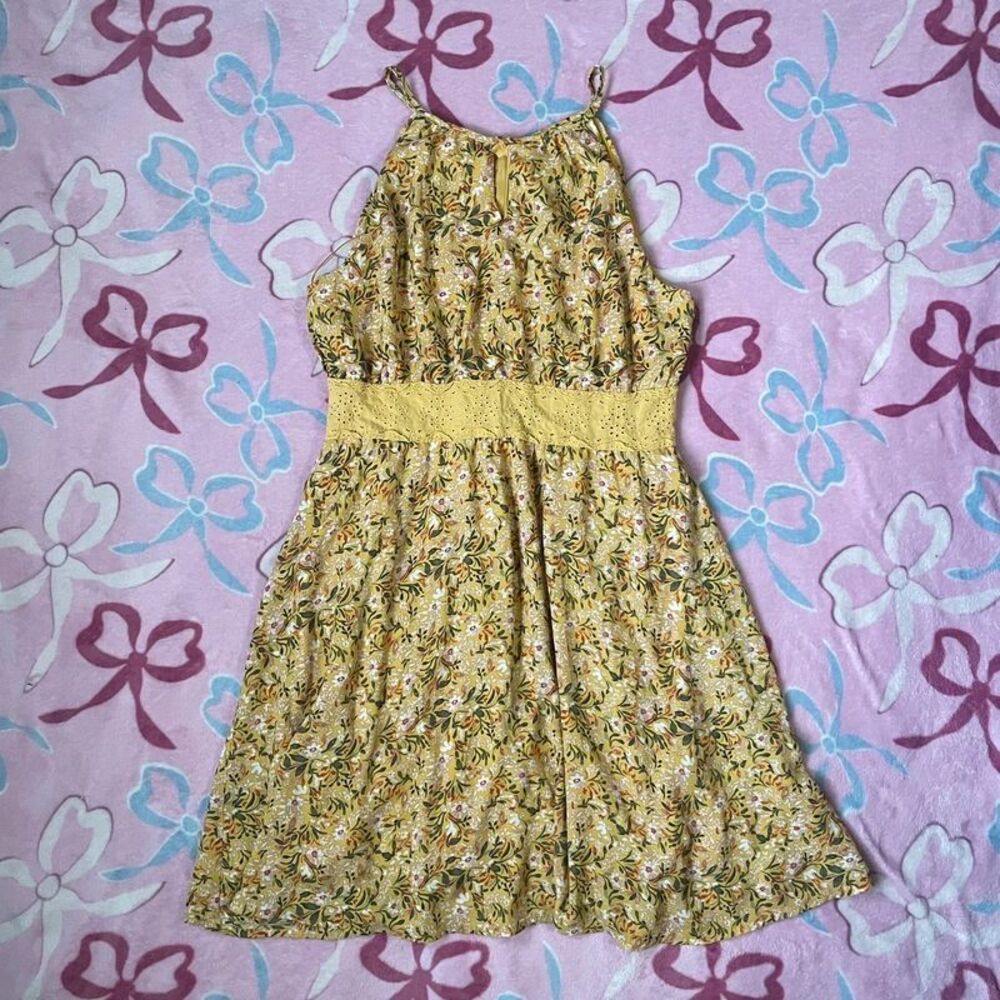 Mi ami Yellow Floral Eyelet Lace Smocked Tiered Cottagecore Sundress L